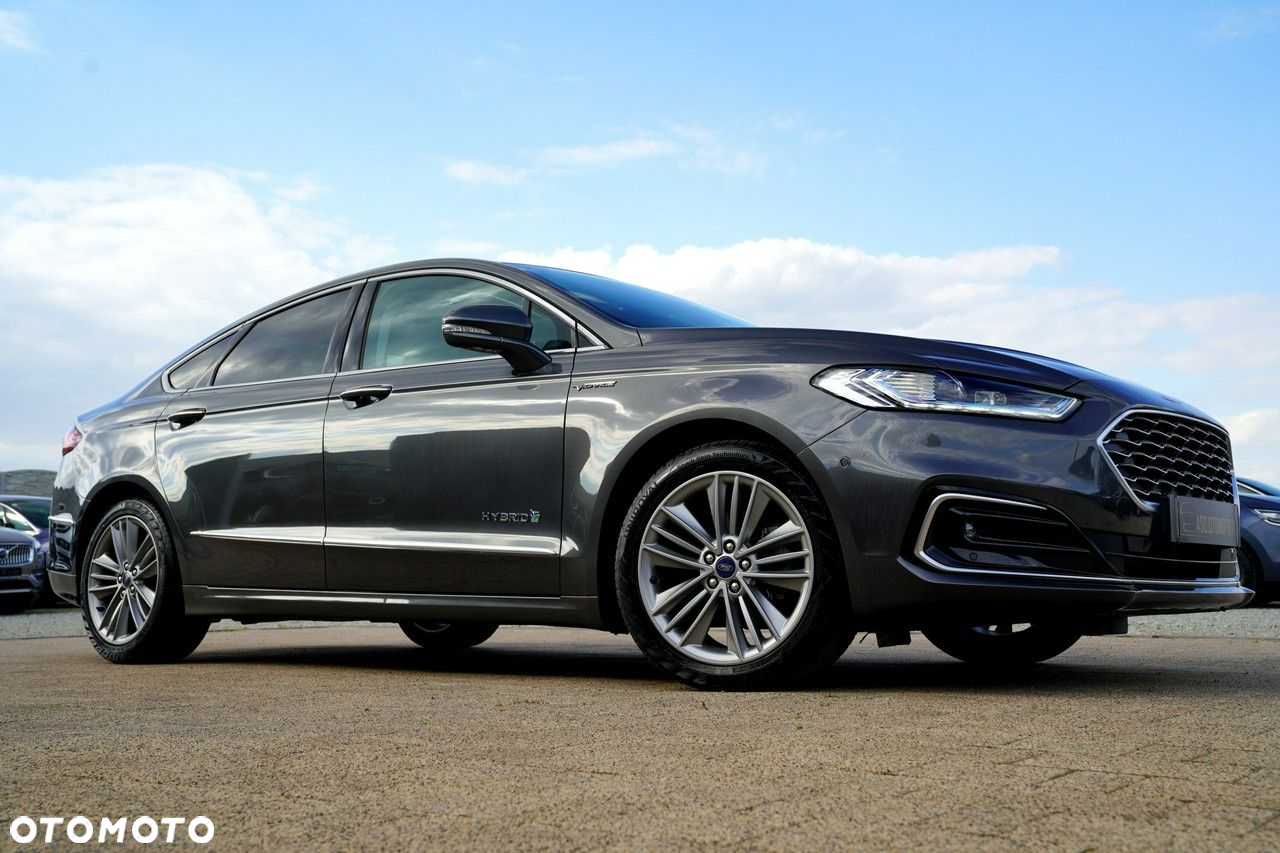 Ford Mondeo - 4