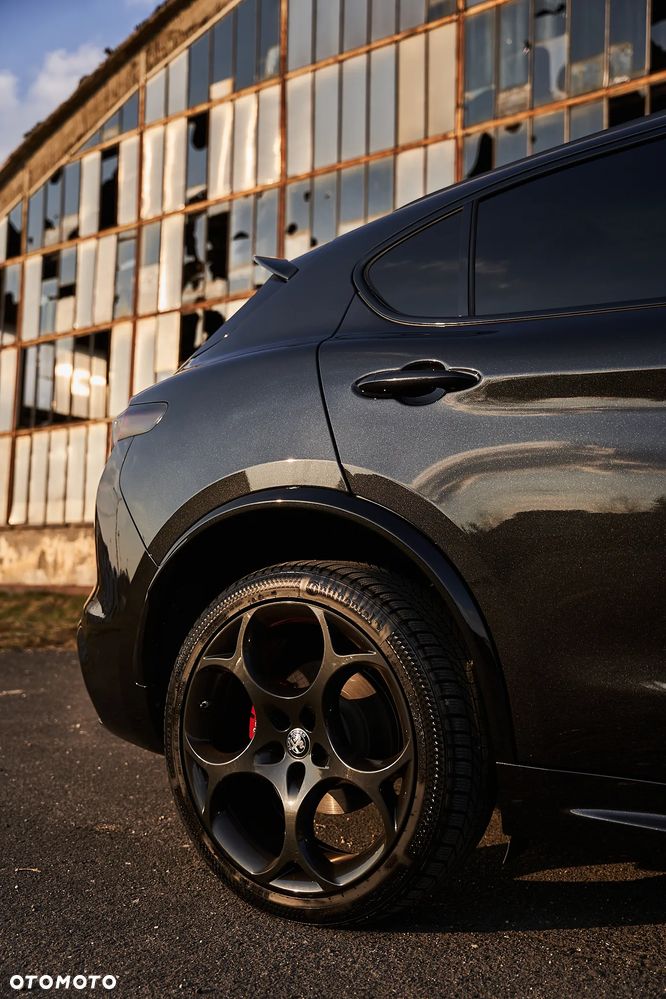 Alfa Romeo Stelvio 2.0 Turbo TI Q4 - 40