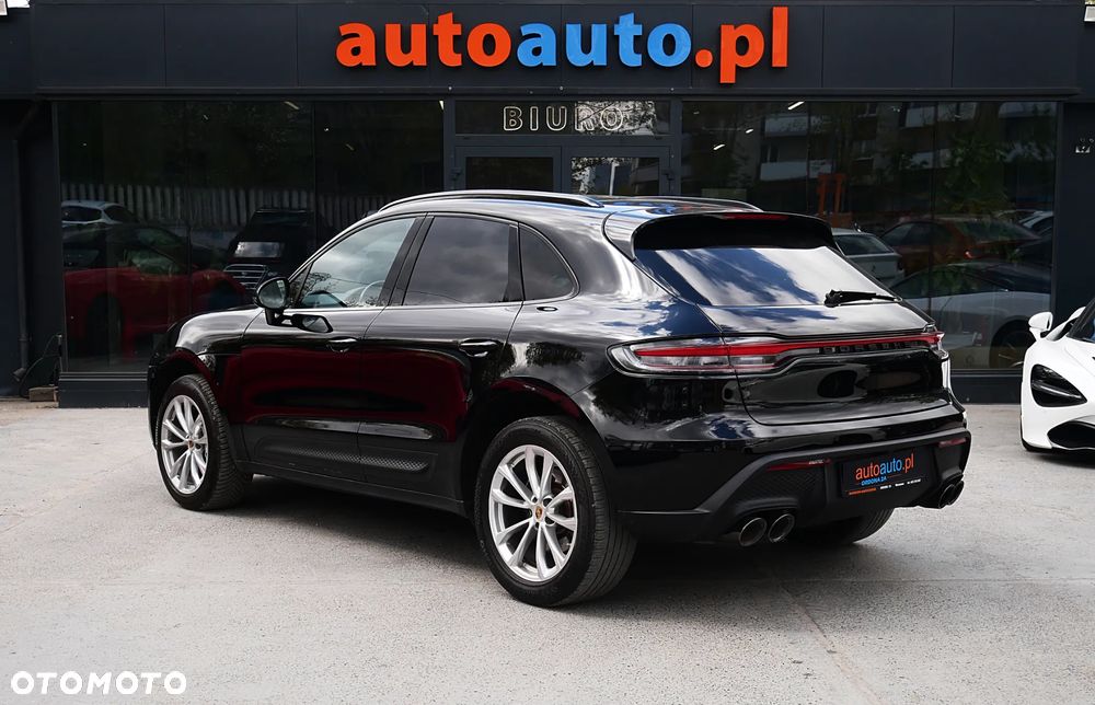 Porsche Macan Standard - 25