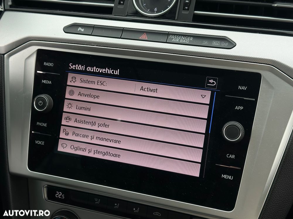 Volkswagen Passat 1.6 TDI SCR DSG Comfortline - 33