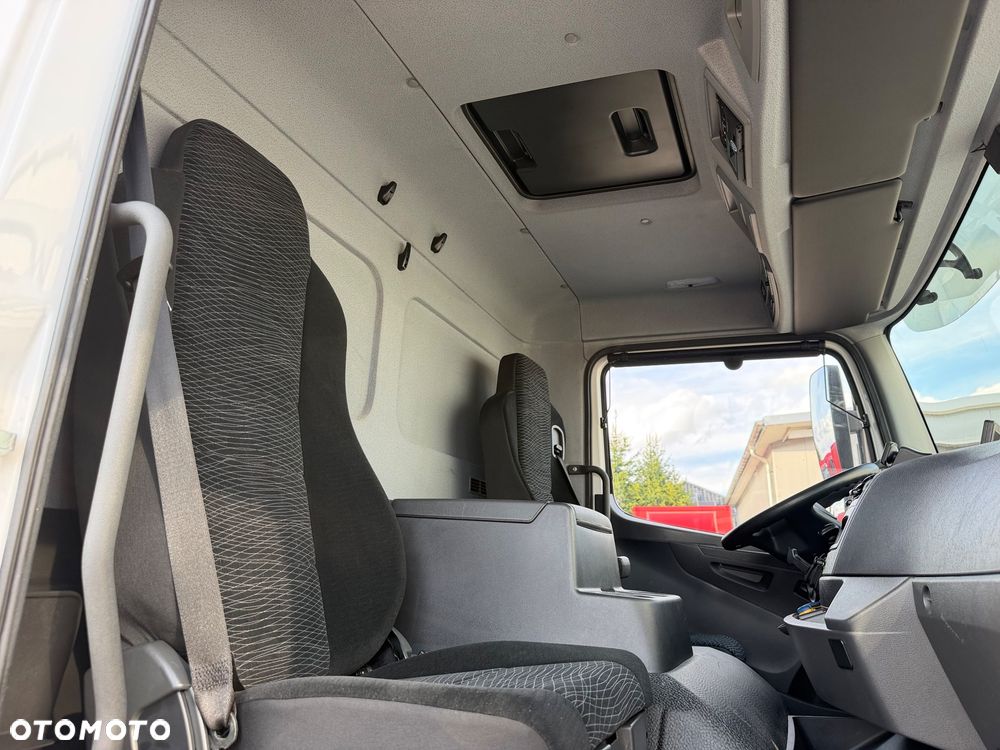 Mercedes-Benz ATEGO 1527 CHŁODNIA 7.53m WINDA 2T - 38