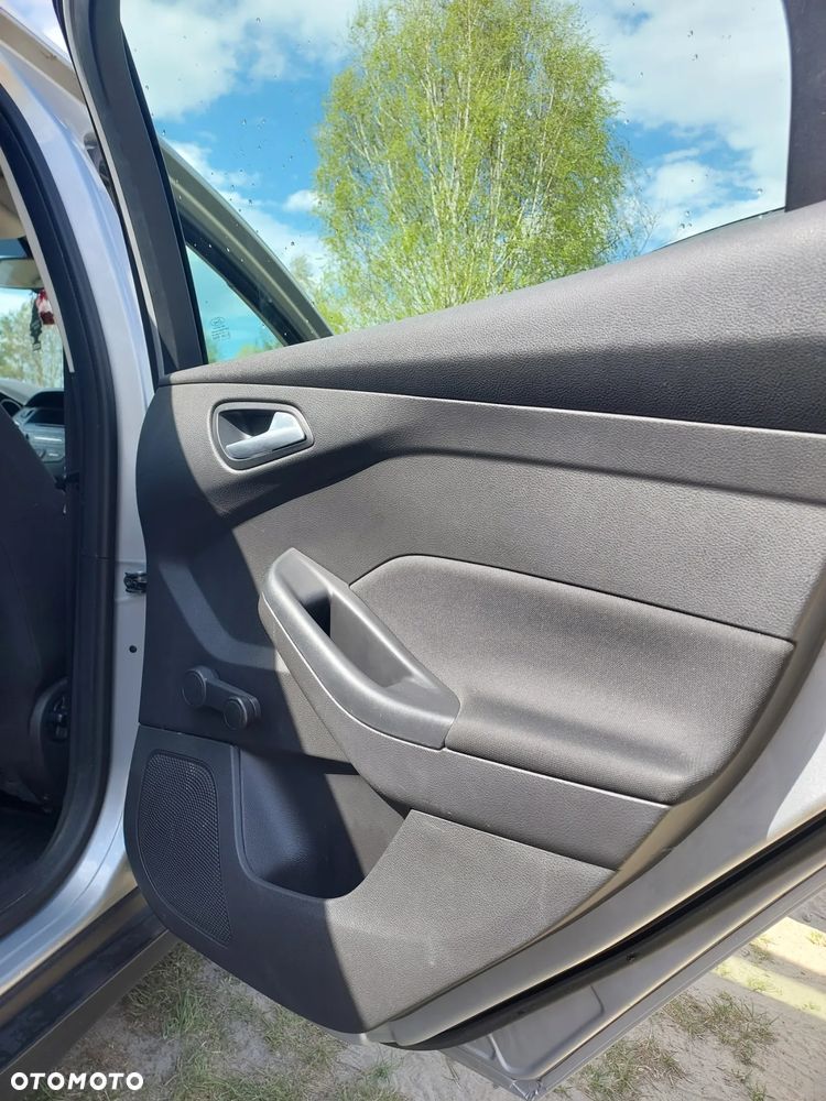 Ford Focus - 11