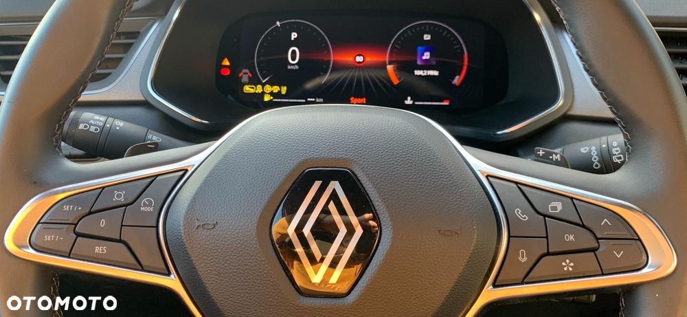 Renault Captur - 10
