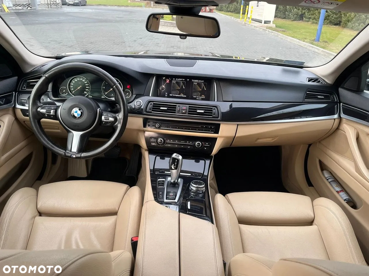 BMW Seria 5 530d xDrive Luxury Line - 14