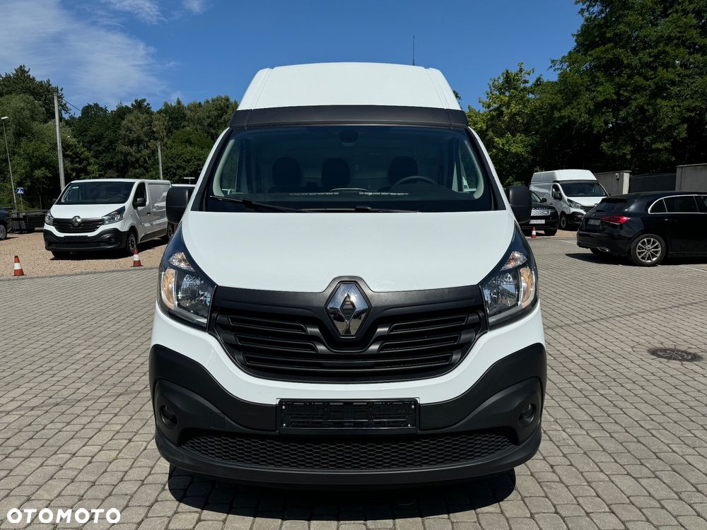 Renault Trafic - 2