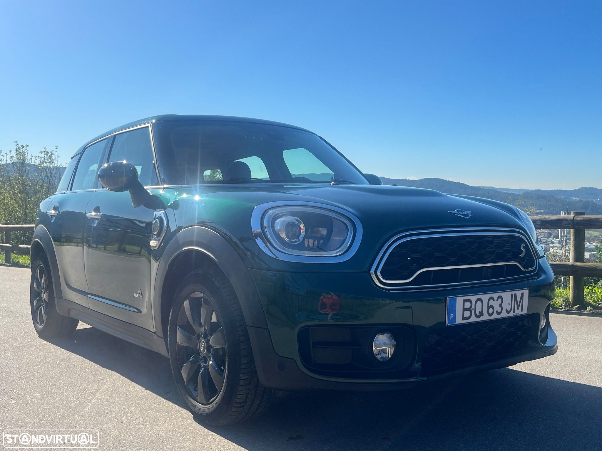 MINI Countryman Cooper SE ALL4 Auto - 1