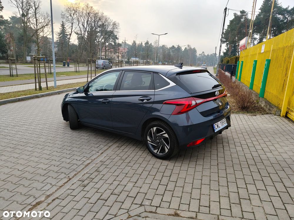 Hyundai i20 1.2 Modern - 16