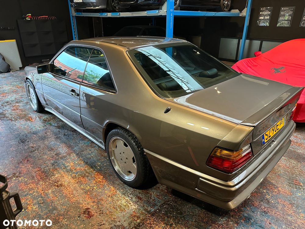 Mercedes-Benz W124 (1984-1993) - 6