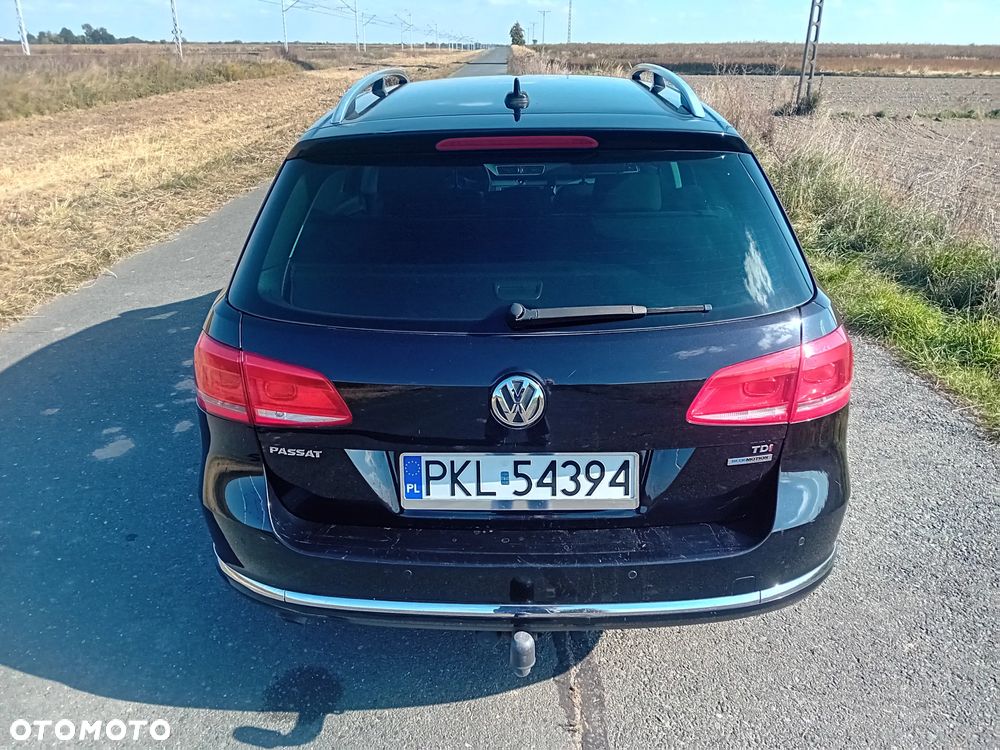 Volkswagen Passat 1.6 TDI BlueMotion Technology Highline - 4