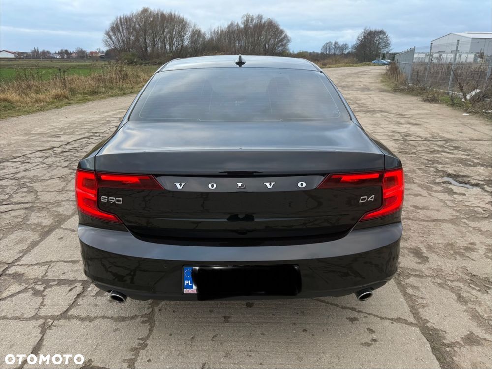 Volvo S90 - 8