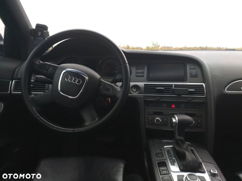 Audi A6 - 8