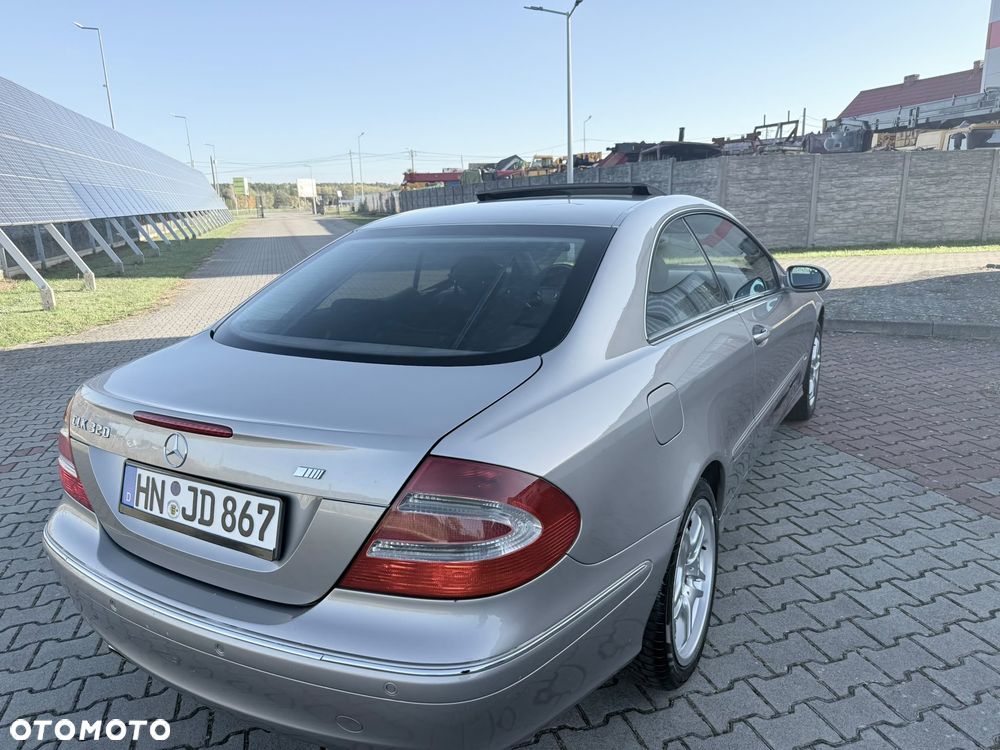 Mercedes-Benz Clk 320 2005 photo 5