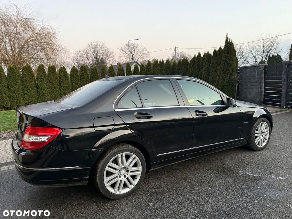 Mercedes-Benz Klasa C 250 CDI 7G-TRONIC Avantgarde Edition - 11
