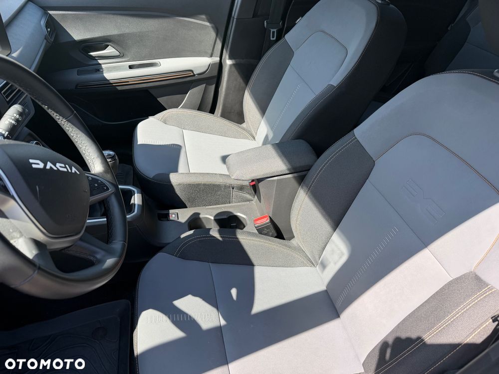 Dacia Jogger 1.0 TCe Extreme 7os - 10