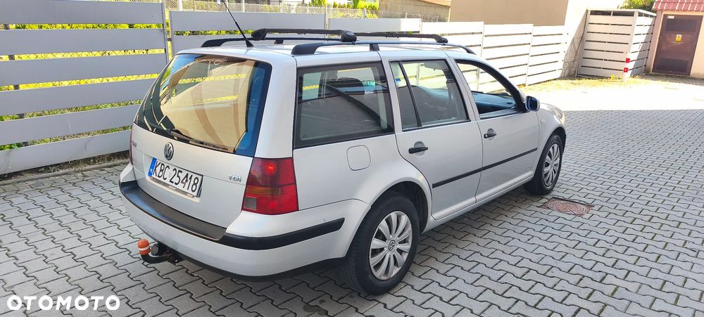 Volkswagen Golf 1.9 TDI Comfortline - 4