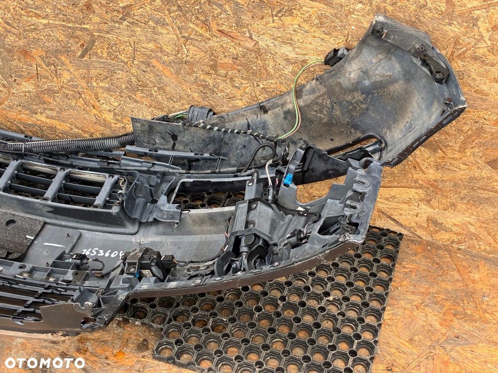 AUDI A8 D3  ZDERZAK PRZÓD  PRZEDNI  HALOGEN KOMPLET PDC SPRYSK HALOGEN - 9