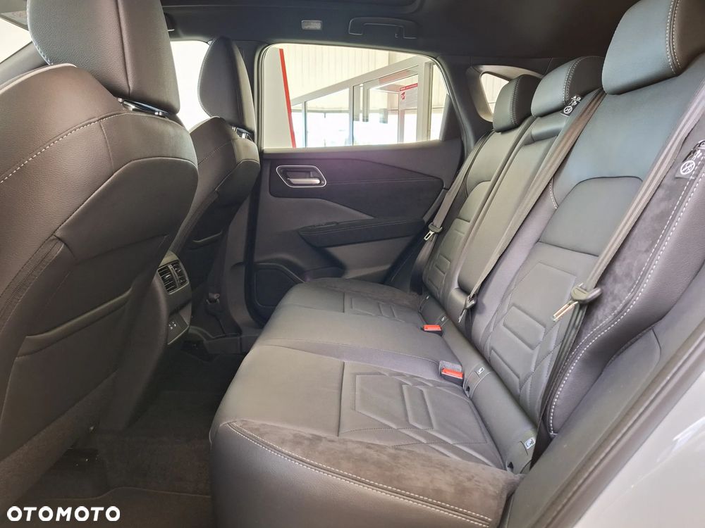 Nissan Qashqai 1.3 DIG-T MHEV N-Design Xtronic - 8