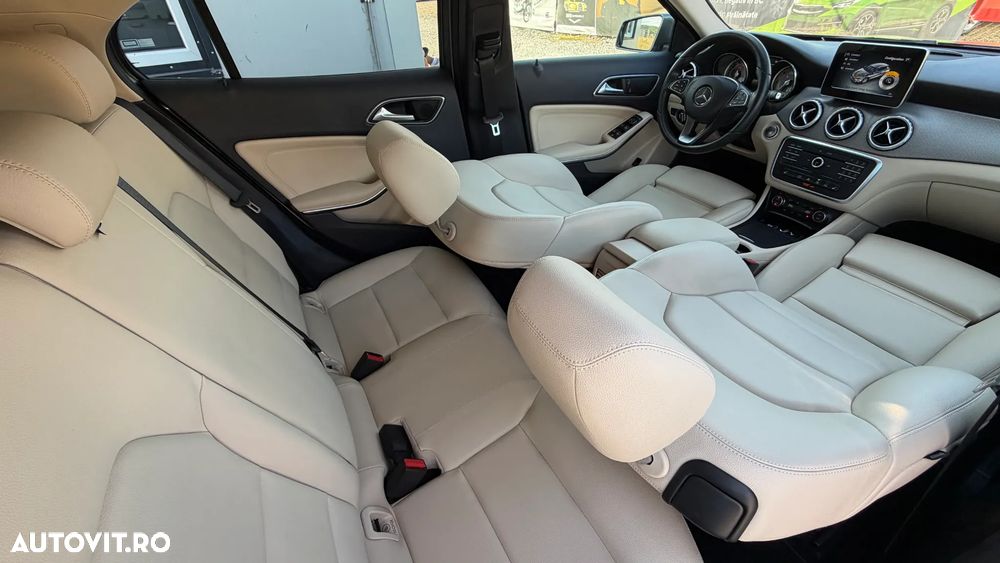 Mercedes-Benz GLA 200 d Aut. - 21