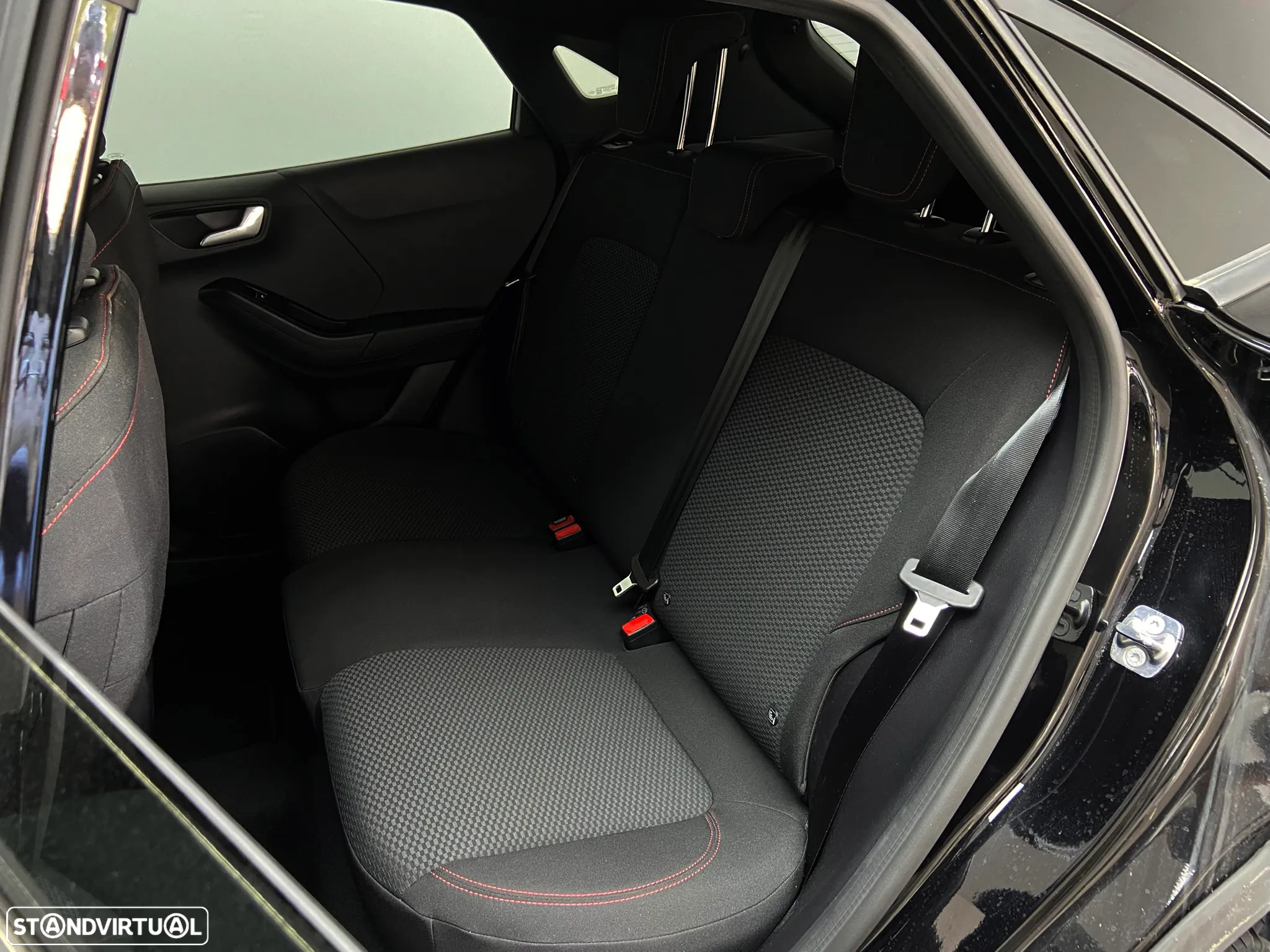 Ford Puma 1.0 EcoBoost MHEV ST-Line - 10