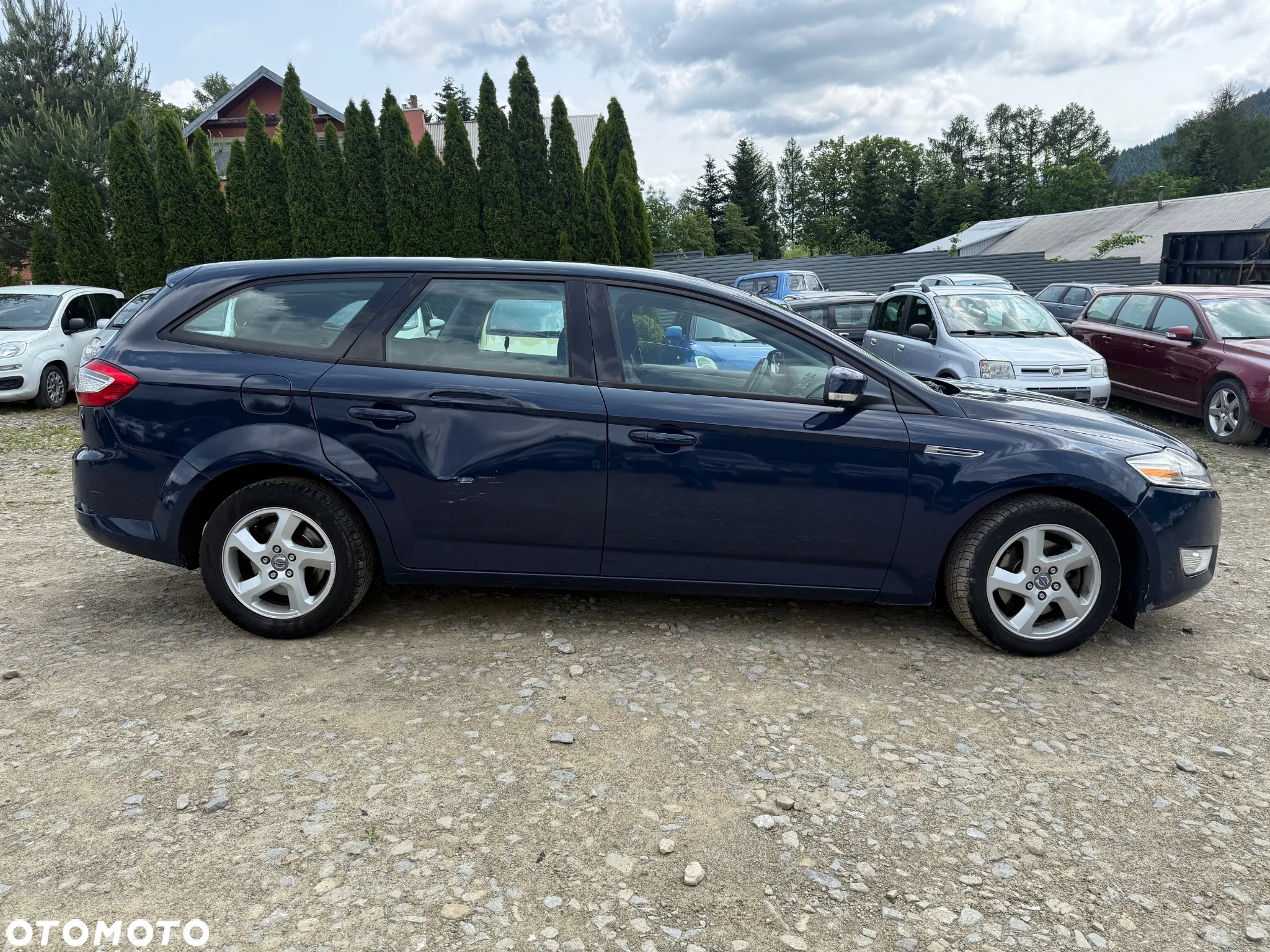 Ford Mondeo 2.0 TDCi Ambiente - 4