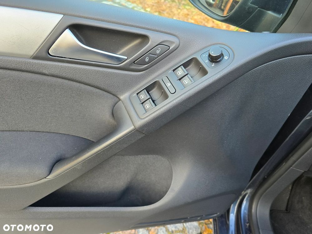 Volkswagen Golf 1.2 TSI Team - 9