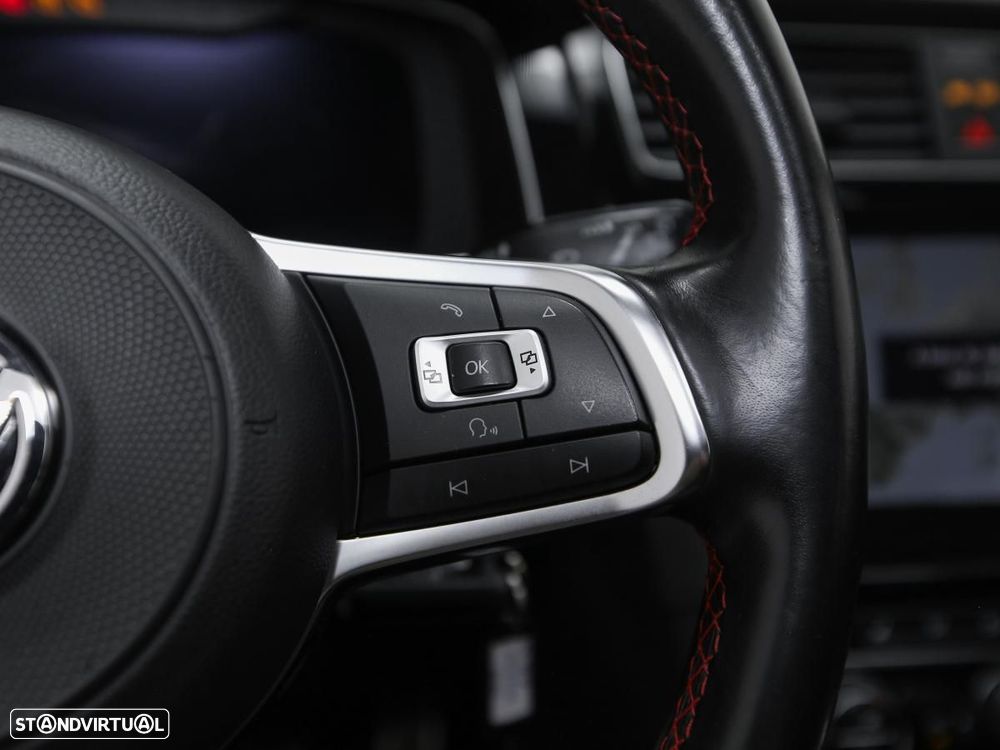 VW Golf GTI (BlueMotion ) DSG - 17