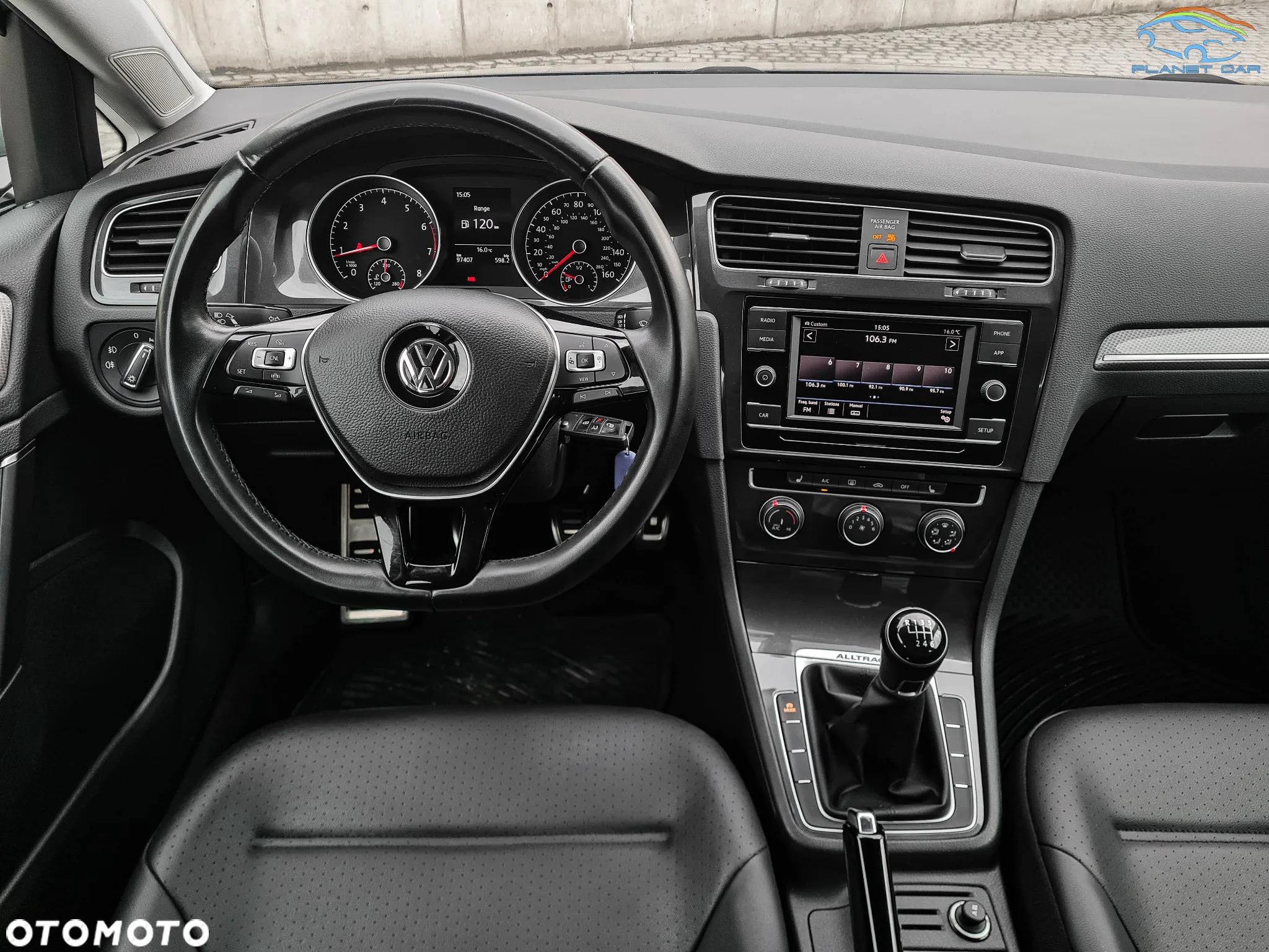 Volkswagen Golf - 21