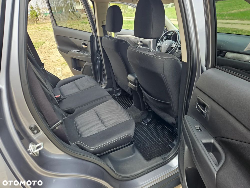 Mitsubishi Outlander 2.0 Intense + SDA 4WD CVT - 25