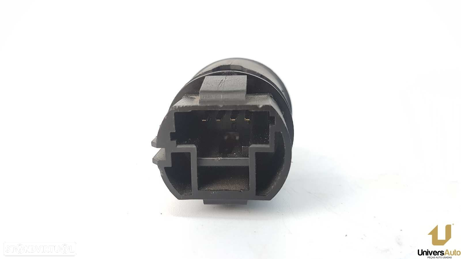 INSERIR INTERRUPTOR DE PARADA RENAULT MEGANE II BERLINA 5P LUXE PRIVILEGE - 2