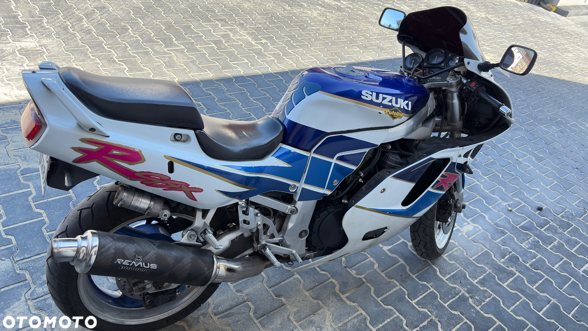 Suzuki GSX-R - 7