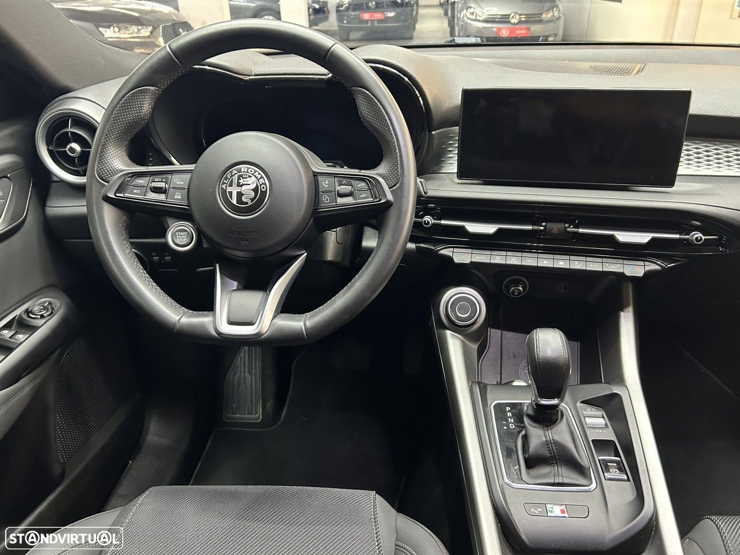 Alfa Romeo Tonale 1.5 Hybrid Sprint - 14