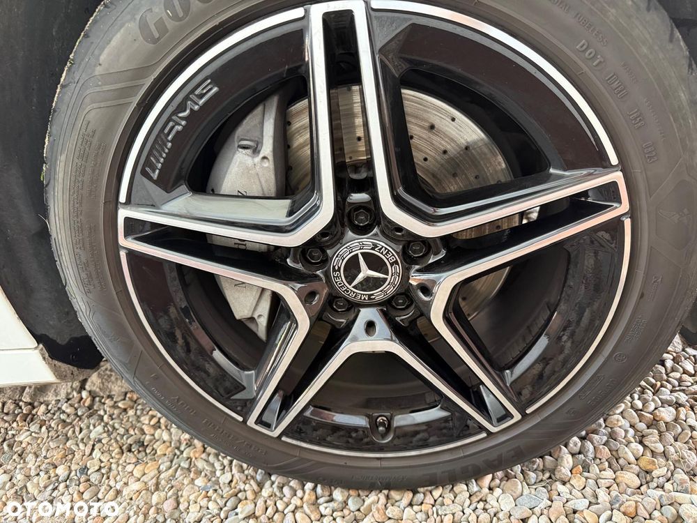 Mercedes-Benz Klasa E 220 d mHEV 4-Matic AMG 9G-Tronic - 11
