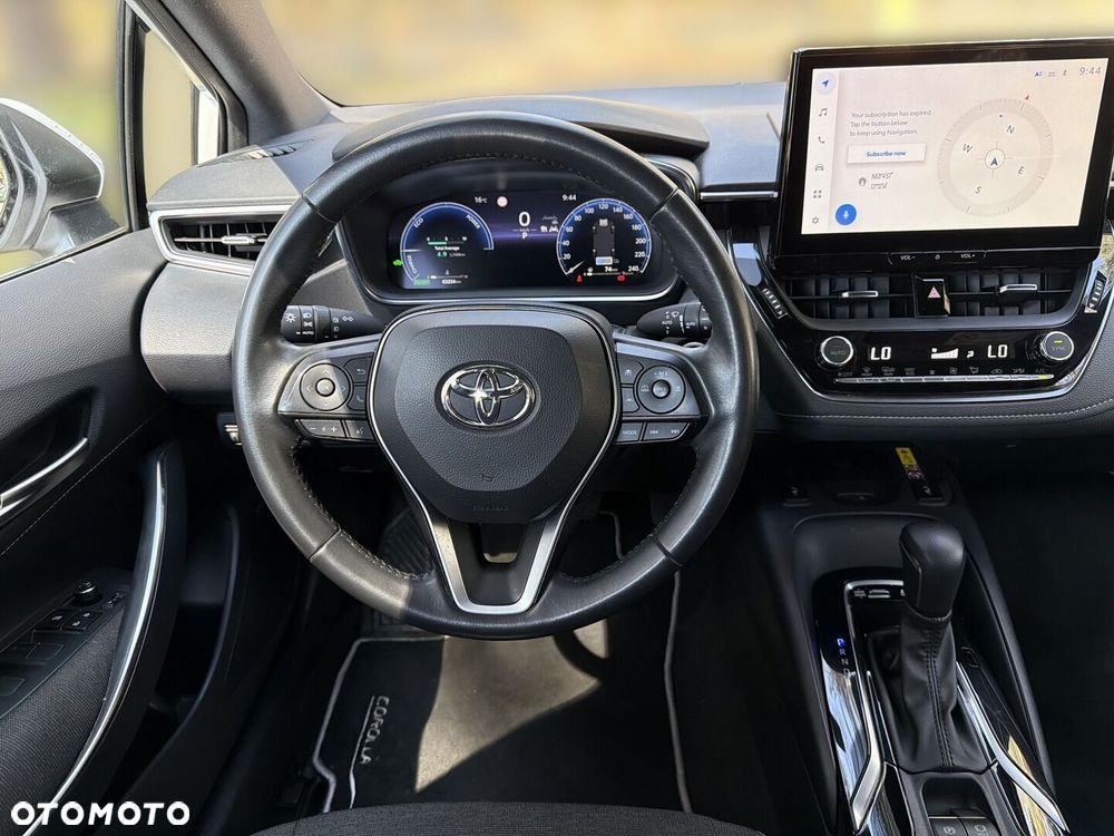 Toyota Corolla 1.8 Hybrid Comfort - 18