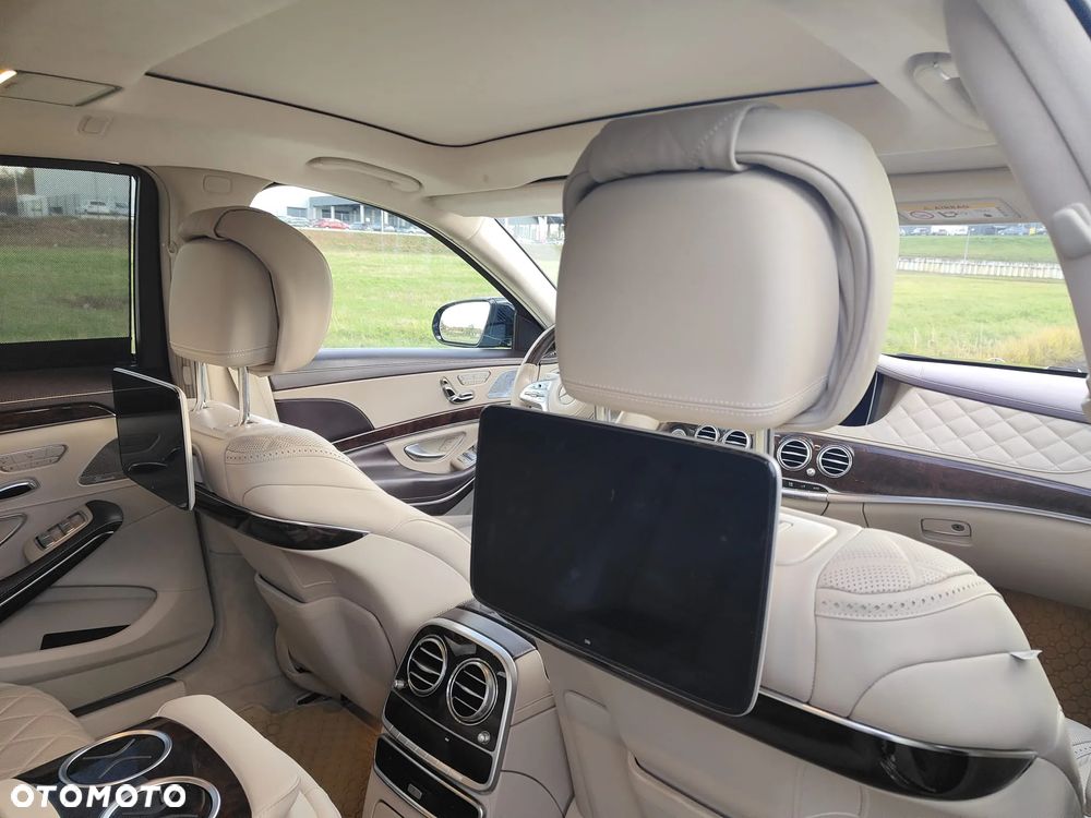 Mercedes-Benz Klasa S 560 4-Matic L 9G-TRONIC - 15