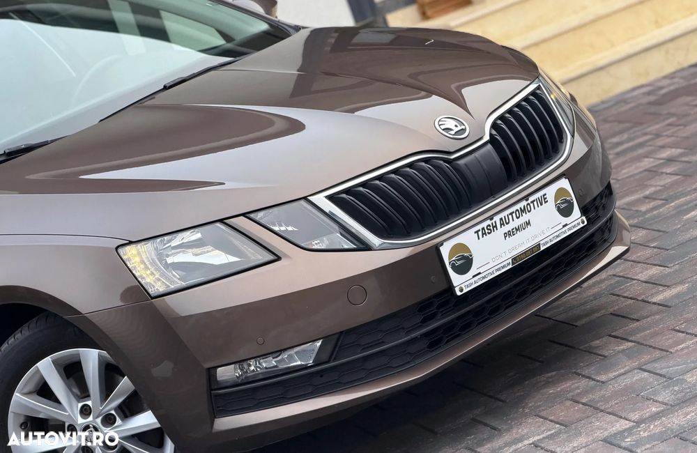 Skoda Octavia Combi 1.5 TGI G-TEC DSG Ambition - 10