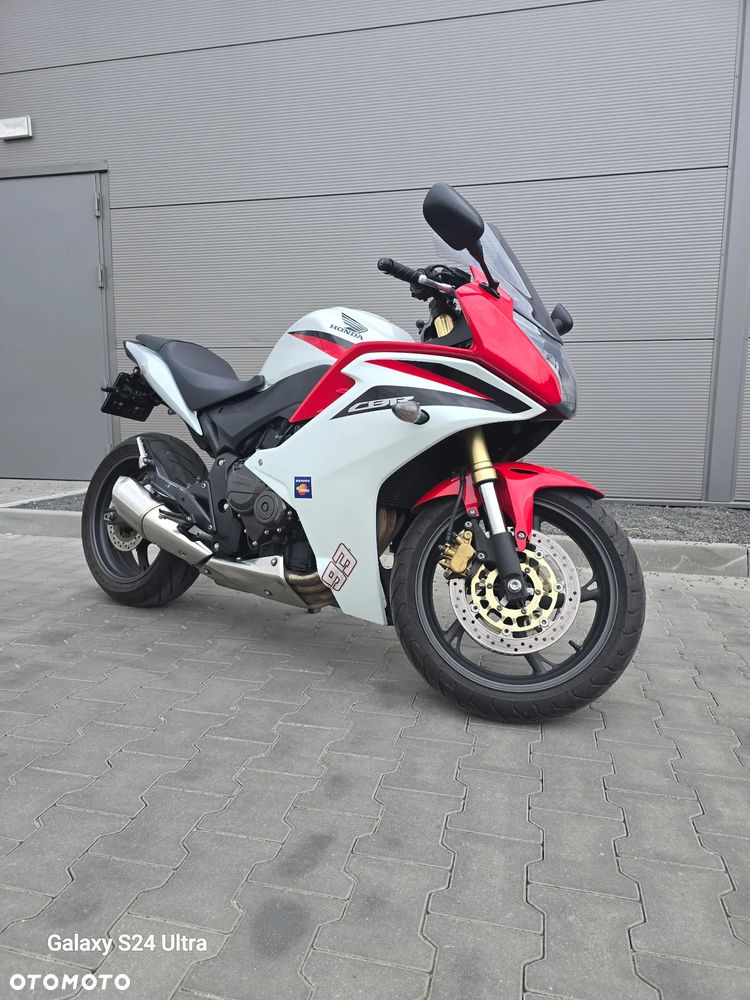 Honda CBR - 9