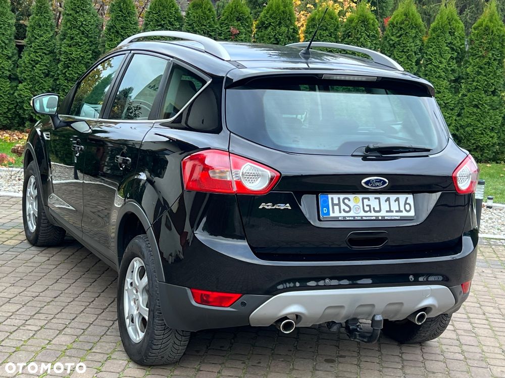 Ford Kuga - 10