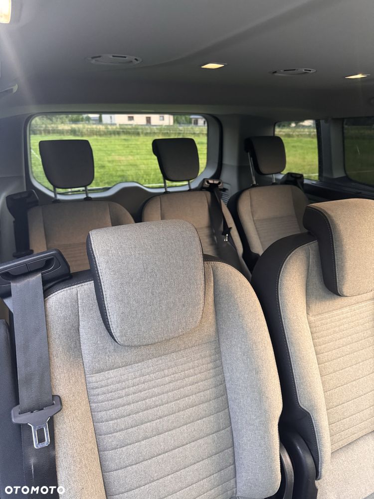 Ford Tourneo Custom - 3