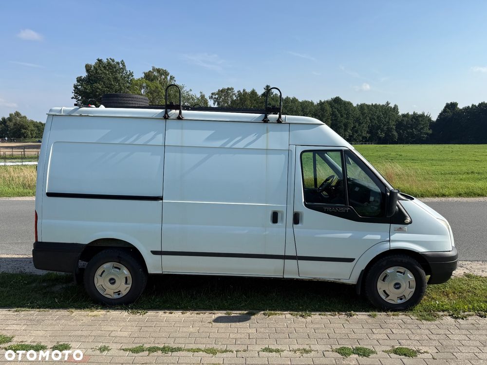 Ford Transit - 9