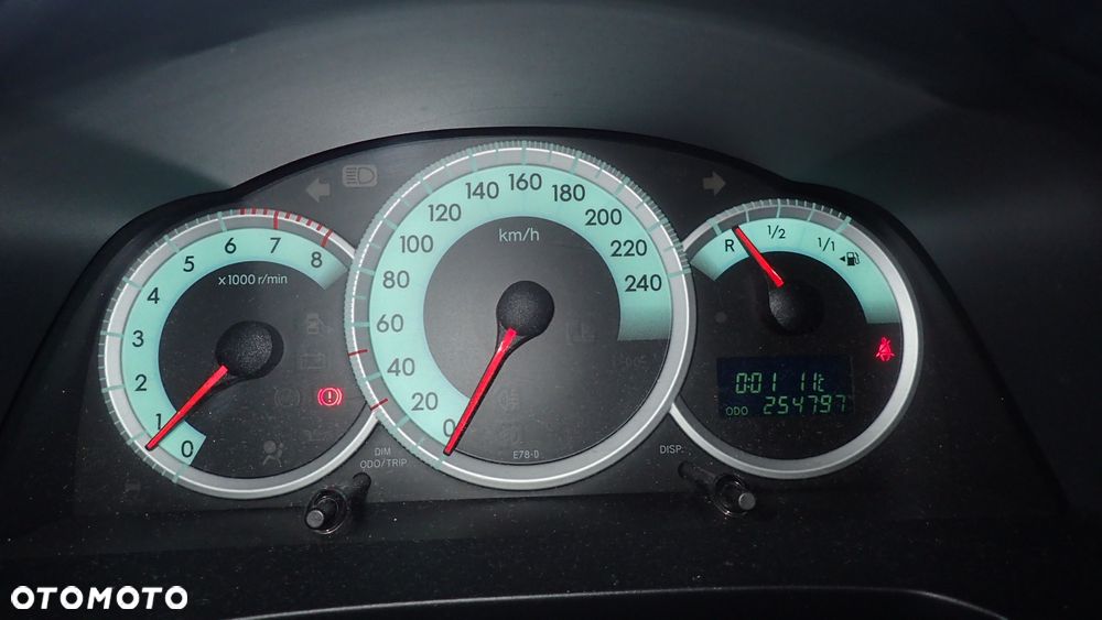 Toyota Corolla Verso 1.8 Executive - 19