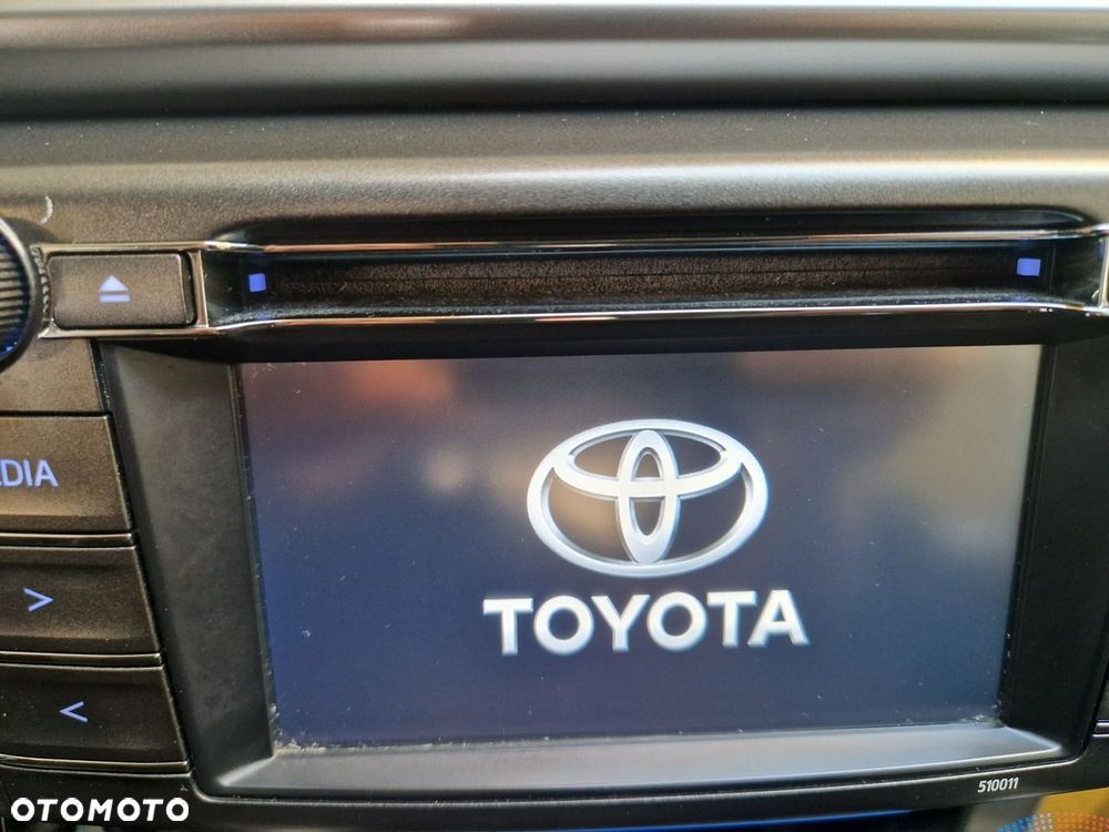 Toyota RAV4 - 10
