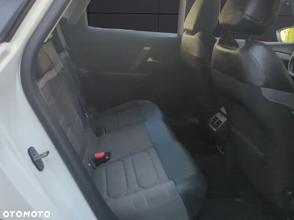 Citroën C4 1.2 PureTech Shine S&S - 21