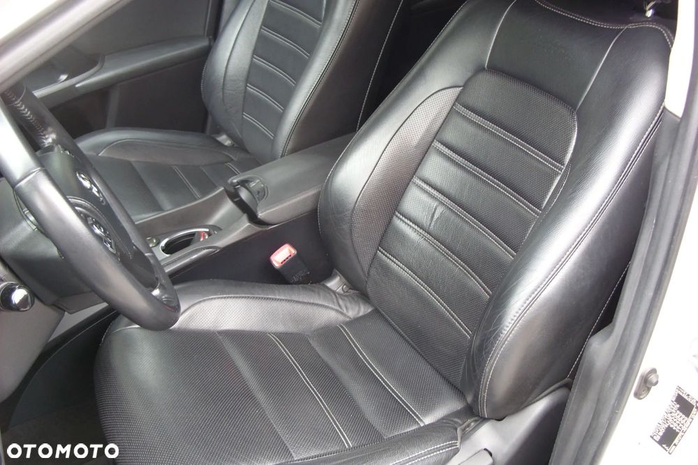 Toyota Avensis 1.8 Active MS - 8