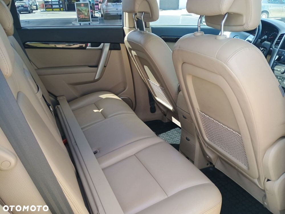 Chevrolet Captiva 2.0 d LT high 5os - 13