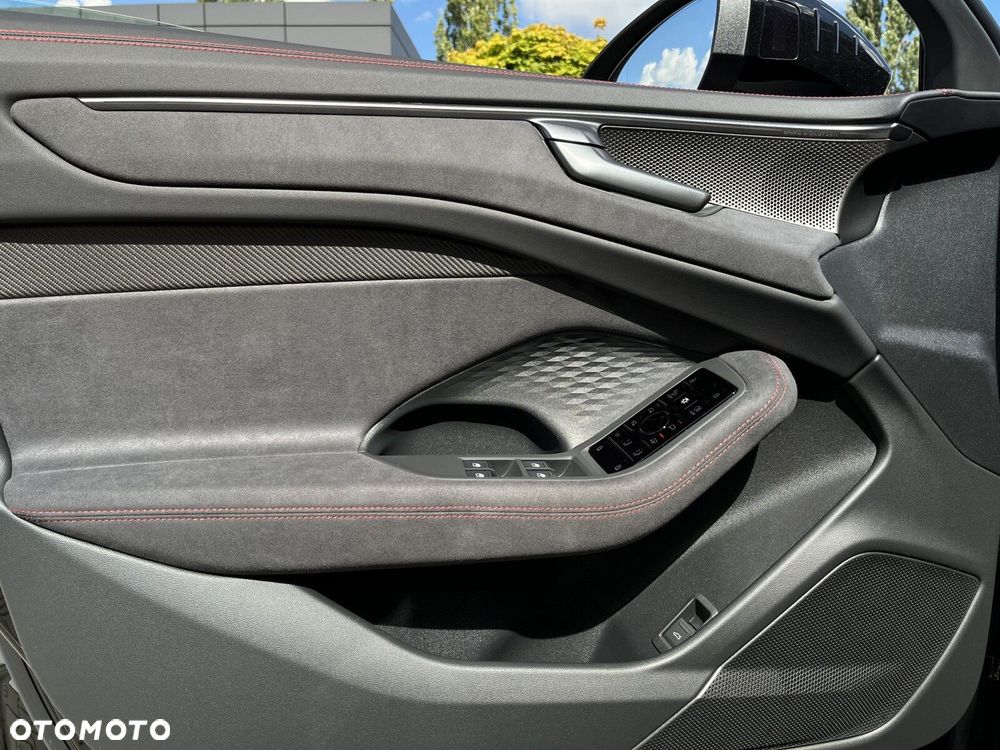 Audi A6 Avant - 18
