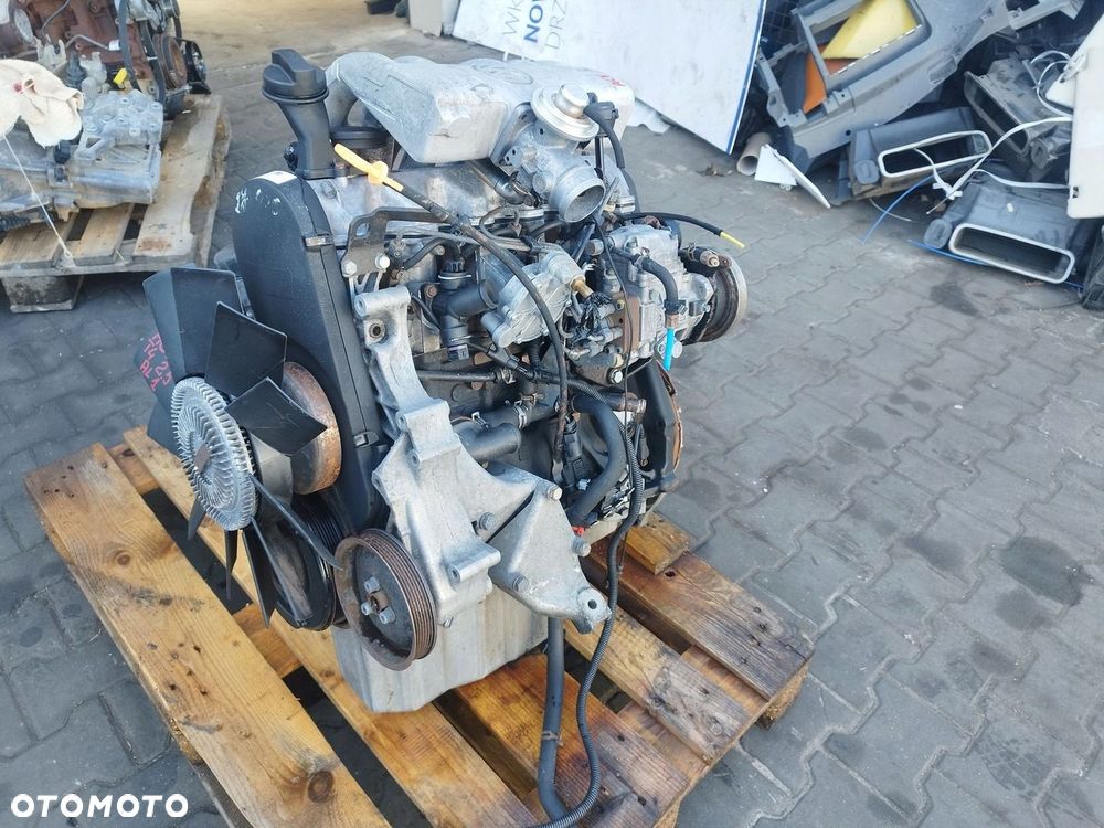 KOMPLETNY SILNIK VOLKSWAGEN TRANSPORTER T4 2.5 TDI ACV 102KM - 2