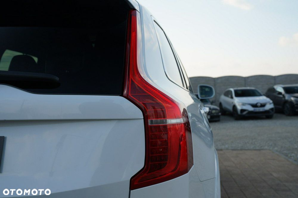 Volvo XC 90 - 10