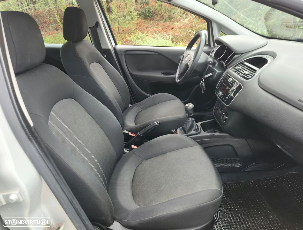 Fiat Punto 1.2 Lounge Start&Stop - 10