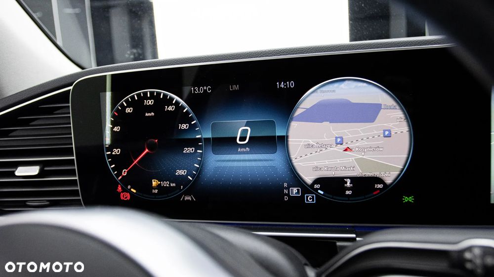 Mercedes-Benz GLE 300 d 4-Matic - 28