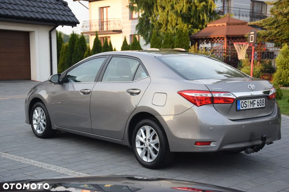 Toyota Corolla 1.6 Valvematic Life Plus - 2